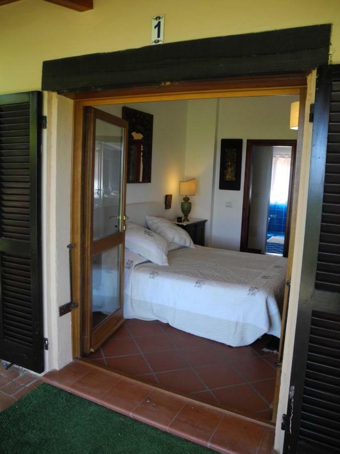 פורטו סן פאולו Villa Kate B&B מראה חיצוני תמונה